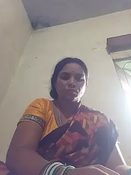 Snapshot of Notyriya7 chatting on July 2026 11:35:01 AM Notyriya7 online show from July 2026 11:35:01 AM