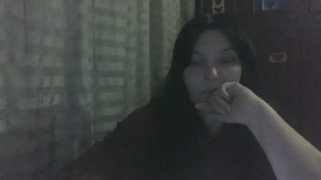 Snapshot of Breezy_88 chatting on October 2025 08:39:02 PM Breezy 88 online show from October 2025 08:39:02 PM