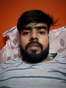 soniriyaa010101 online show from October 2025 05:57:01 PM