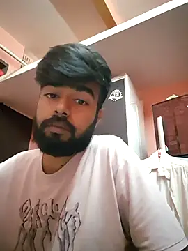 soniriyaa010101 online show from November 2025 08:58:02 AM