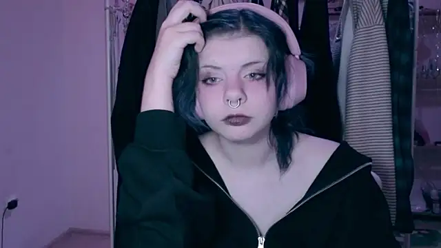 Alice Zev online show from April 2026 12:49:02 AM