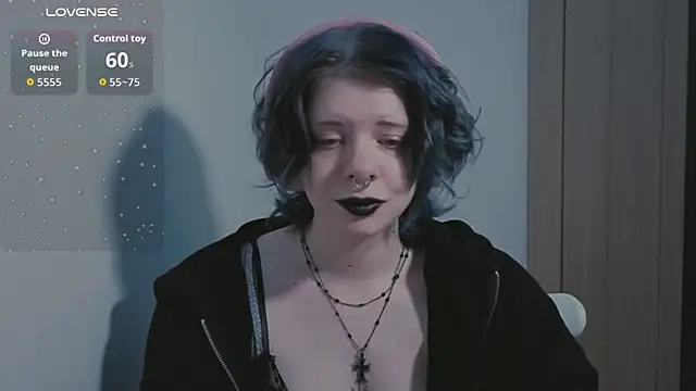 Snapshot of Alice_Zev chatting on May 2026 11:23:01 PM Alice Zev online show from May 2026 11:23:01 PM