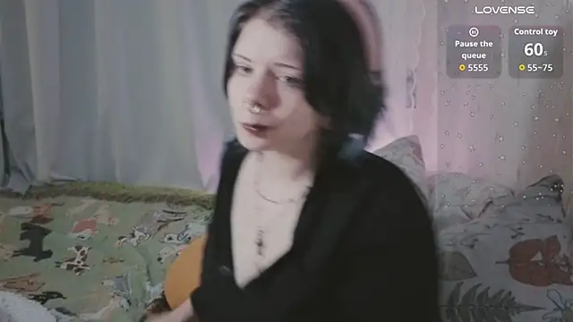 Snapshot of Alice_Zev chatting on June 2026 12:12:02 AM Alice Zev online show from June 2026 12:12:02 AM