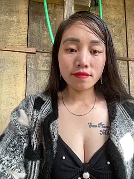 chipp-bong online show from December 2025 01:48:02 AM