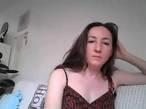 Valessya online show from June 2026 05:37:02 PM