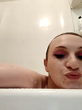 LuvTune online show from September 2025 01:06:02 AM