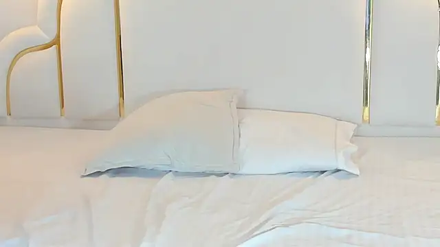 naughtyrose vc online show from April 2026 12:13:01 PM