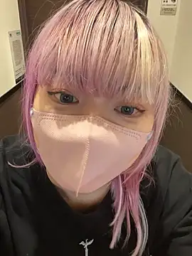 Snapshot of naginagisan chatting on October 2025 09:39:02 AM naginagisan online show from October 2025 09:39:02 AM