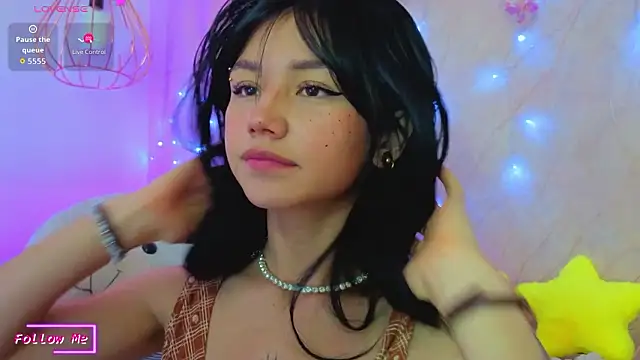 april bennett online show from March 2026 12:55:02 PM