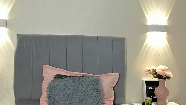 Snapshot of ValeriaJons chatting on October 2025 03:29:02 AM ValeriaJons online show from October 2025 03:29:02 AM