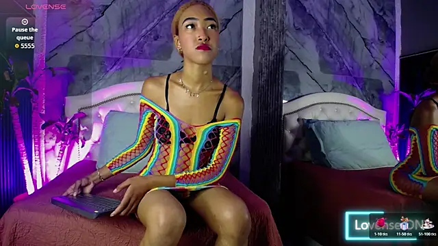 Alisha Ebonyy online show from October 2025 11:25:01 AM