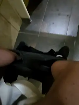 maxelbueno online show from September 2025 07:49:02 PM