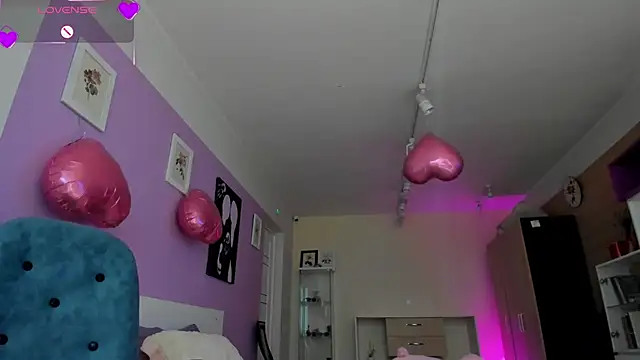 dark summer online show from March 2026 06:14:01 AM