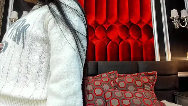 SharonBonet online show from November 2025 01:54:02 PM