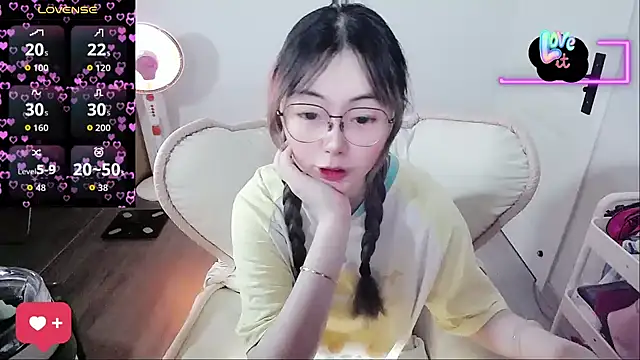 baby-yaya20 online show from March 2026 12:09:01 PM