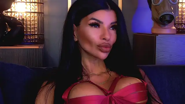 Snapshot of EleniaDevons chatting on July 2026 10:35:02 AM EleniaDevons online show from July 2026 10:35:02 AM