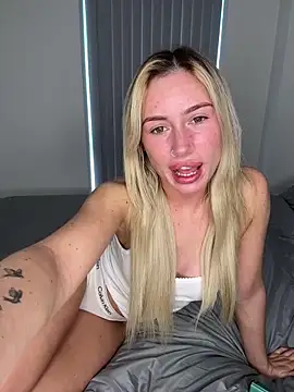 Snapshot of SexySaraxxoo chatting on March 2026 11:49:02 AM SexySaraxxoo online show from March 2026 11:49:02 AM