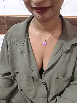 Itz Mayra  online show from November 2025 06:55:01 AM