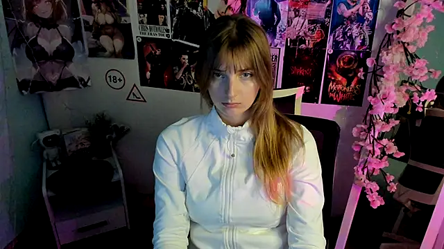 NeyliDream online show from November 2025 01:24:02 PM