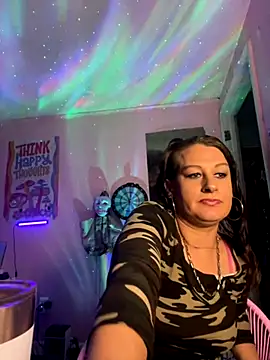 shortywidaphatty online show from September 2025 01:13:02 PM