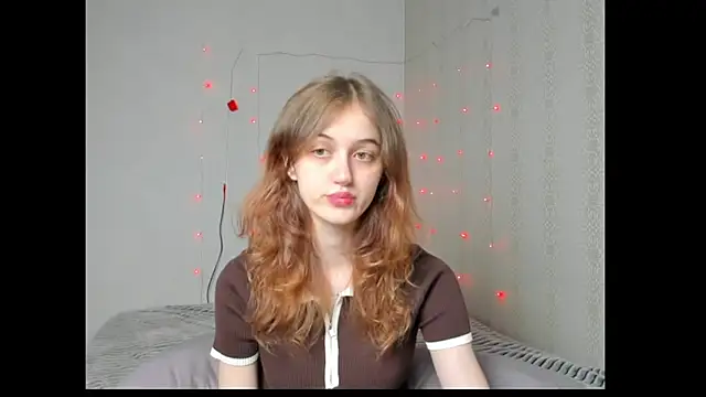Snapshot of dreamy_pollyyy chatting on May 2026 06:49:02 PM dreamy pollyyy online show from May 2026 06:49:02 PM