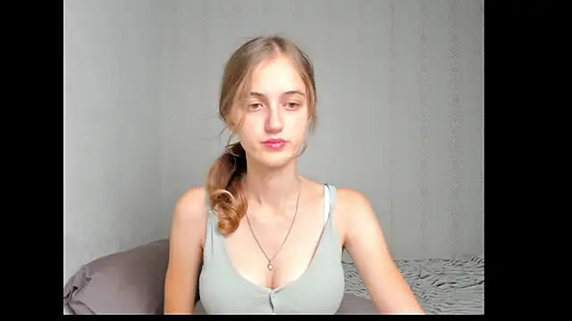 Snapshot of dreamy_pollyyy chatting on July 2026 09:03:01 PM dreamy pollyyy online show from July 2026 09:03:01 PM