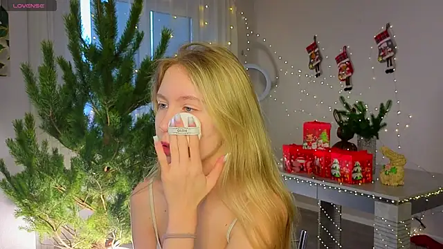 Succubelle online show from December 2025 07:04:01 AM