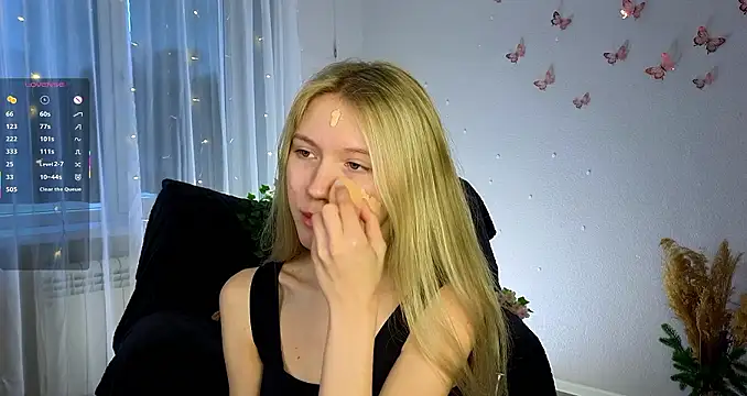 Succubelle online show from January 2026 07:46:01 AM