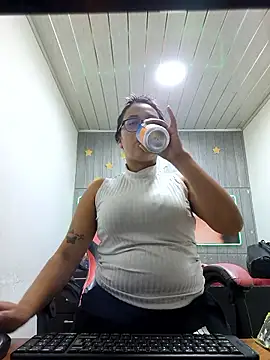 susan mooree online show from December 2025 07:21:01 PM