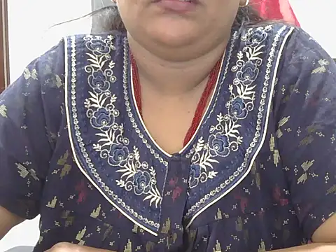 Snapshot of Nisha-telugu chatting on August 2026 09:15:02 AM Nisha-telugu online show from August 2026 09:15:02 AM