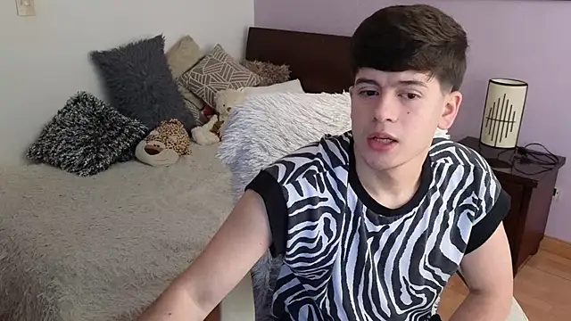 tightncuteass online show from September 2025 02:07:02 PM