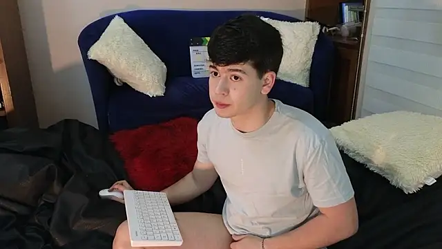 tightncuteass online show from March 2026 02:24:01 AM