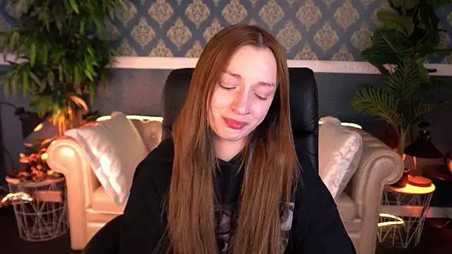 Snapshot of FoxyMayy chatting on May 2026 01:59:01 PM FoxyMayy online show from May 2026 01:59:01 PM