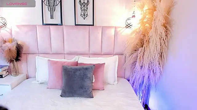 Adara  carter  online show from January 2026 03:33:01 AM