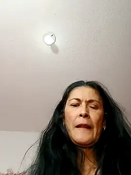 ZARAY 1118 online show from November 2025 12:52:02 AM