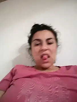 vanessa-titisM online show from October 2025 04:46:01 PM