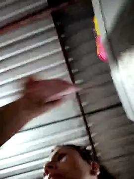 vanessa-titisM online show from April 2026 02:36:02 PM