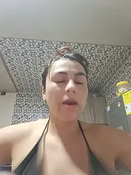 vanessa-titisM online show from June 2026 12:41:02 AM