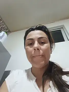 vanessa-titisM online show from June 2026 12:05:01 AM