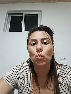 vanessa-titisM online show from July 2026 12:28:01 AM