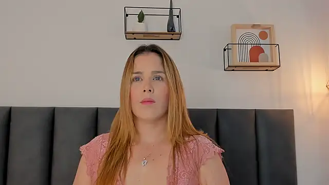 dulce mmg online show from November 2025 07:03:01 PM