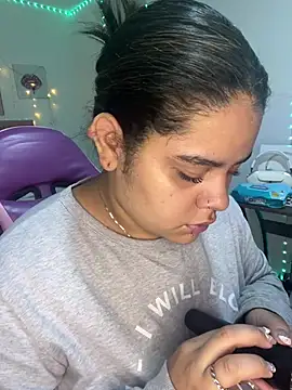 Anabelle 00  online show from April 2026 03:12:01 AM