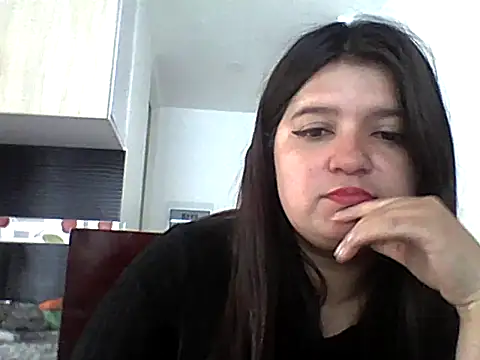 DANIELLADOLCE online show from September 2025 06:57:02 PM