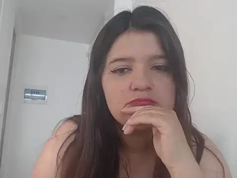 DANIELLADOLCE online show from October 2025 01:28:02 PM