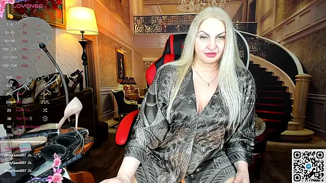 Snapshot of Nina_Devillle chatting on May 2026 04:07:02 AM Nina Devillle online show from May 2026 04:07:02 AM