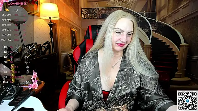 Snapshot of Nina_Devillle chatting on May 2026 01:47:02 AM Nina Devillle online show from May 2026 01:47:02 AM