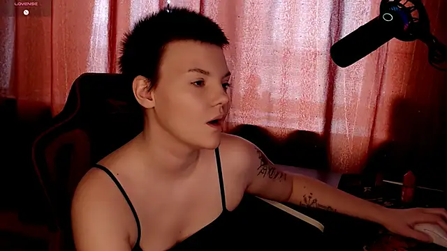 KrisNeal online show from April 2026 09:46:02 AM