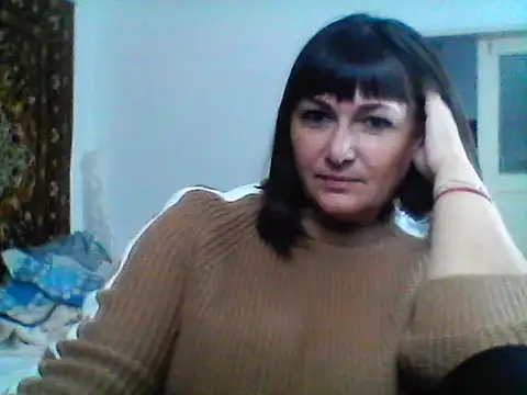 Snapshot of MariannaLove759 chatting on October 2025 08:12:01 AM MariannaLove759 online show from October 2025 08:12:01 AM