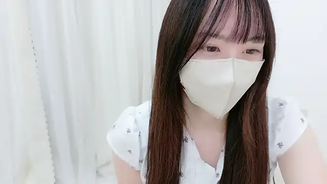 Snapshot of _Mia_land_ chatting on October 2025 01:41:02 PM  Mia land  online show from October 2025 01:41:02 PM