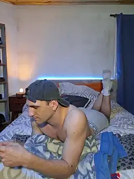 Snapshot of ObeyLust chatting on November 2025 06:03:02 AM ObeyLust online show from November 2025 06:03:02 AM